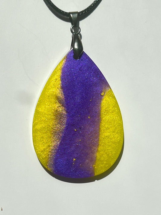 Solar Eclipse — Gold & Violet Resin Pendant