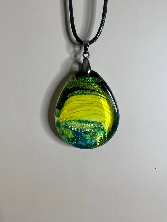 RESIN PENDANT - 20