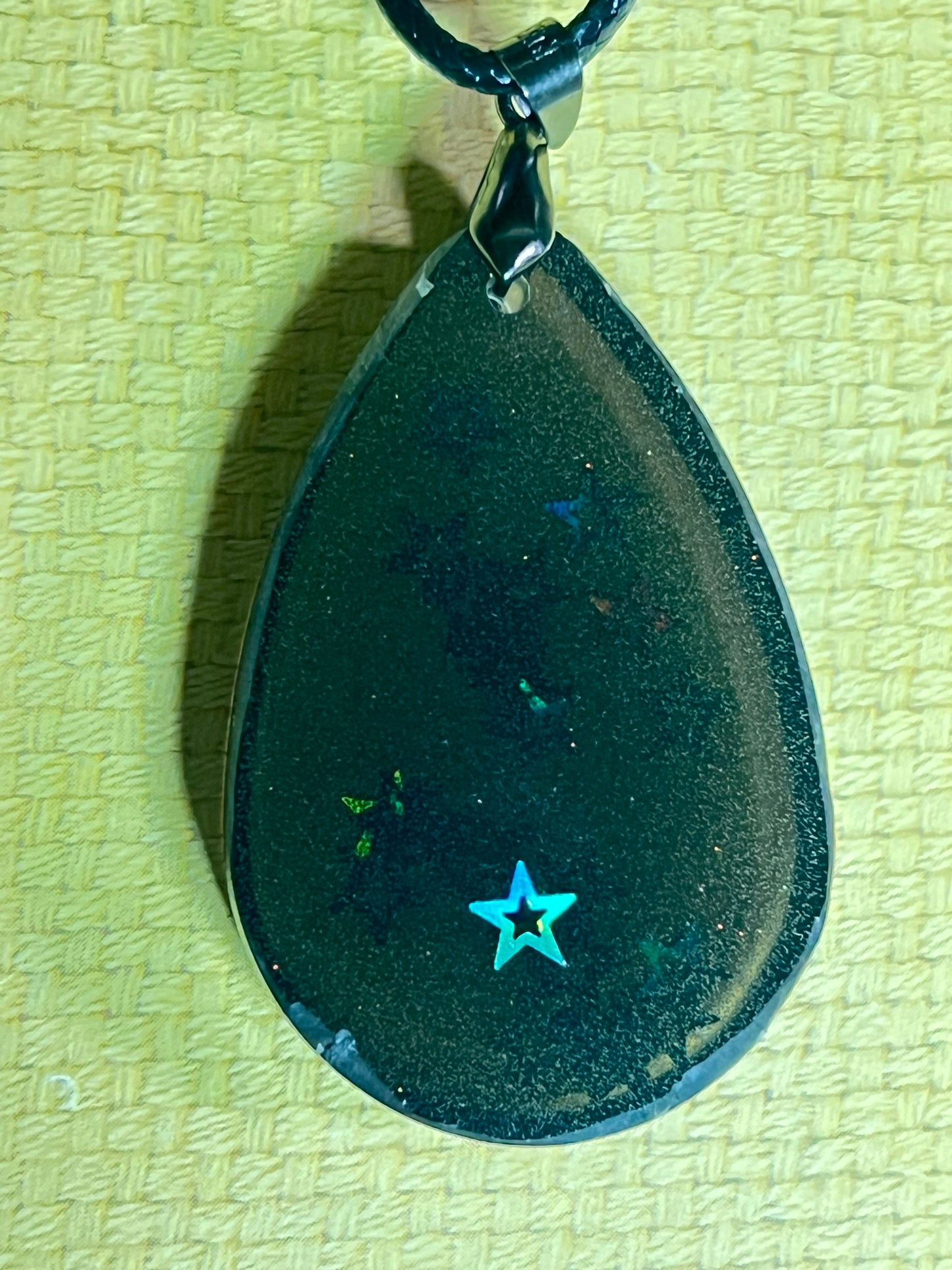 RESIN PENDANT - 1