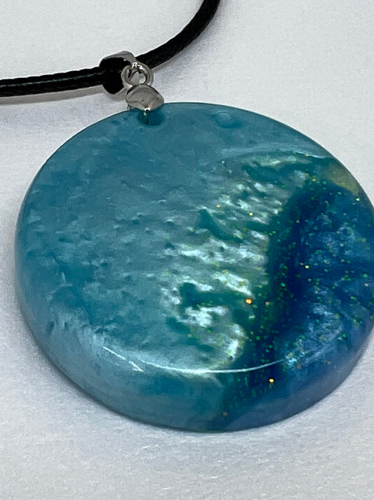 RESIN PENDANT - 11