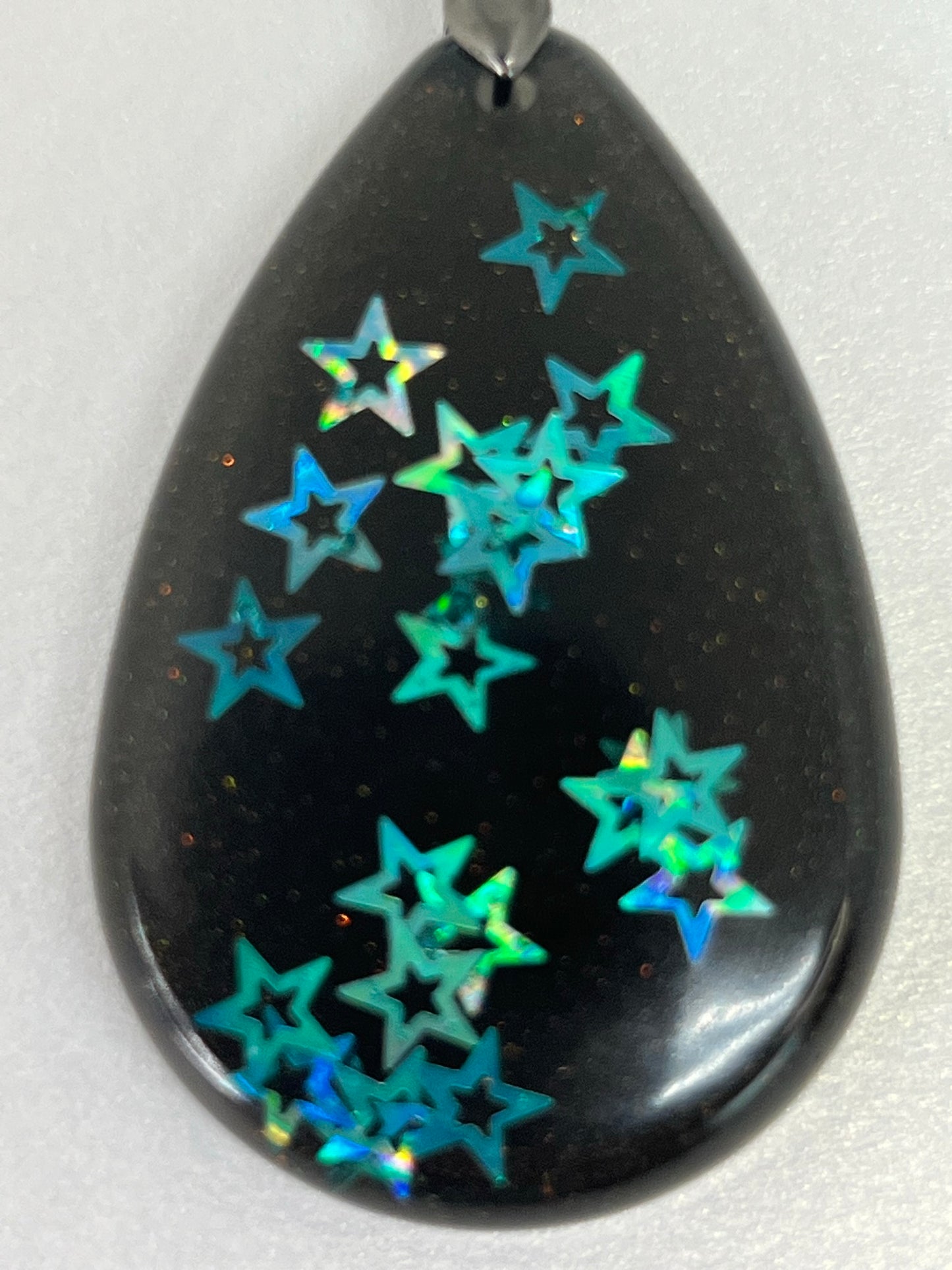 RESIN PENDANT - 1