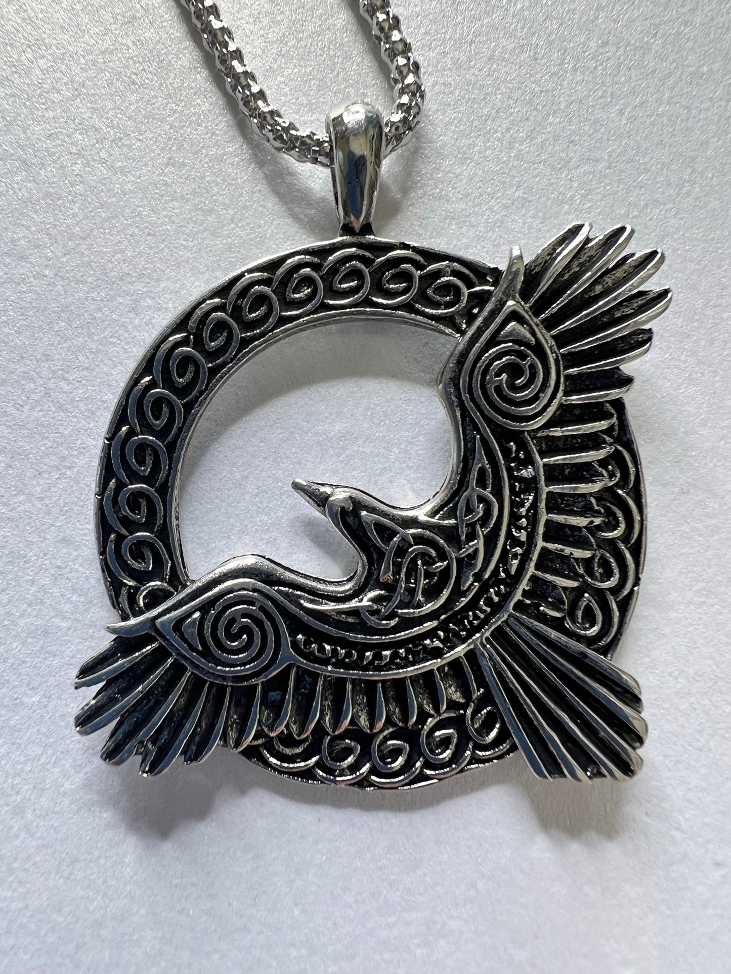 FLYING RAVEN PENDANT NECKLACE