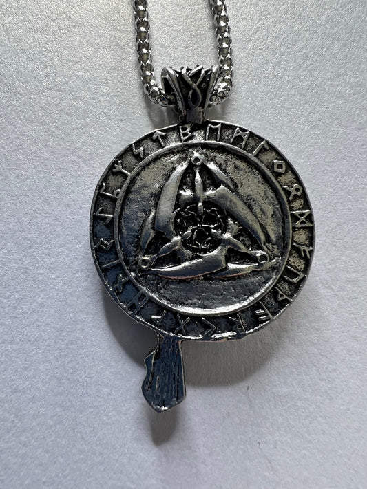 VIKING INSPIRED RAVEN PENDANT NECKLACE