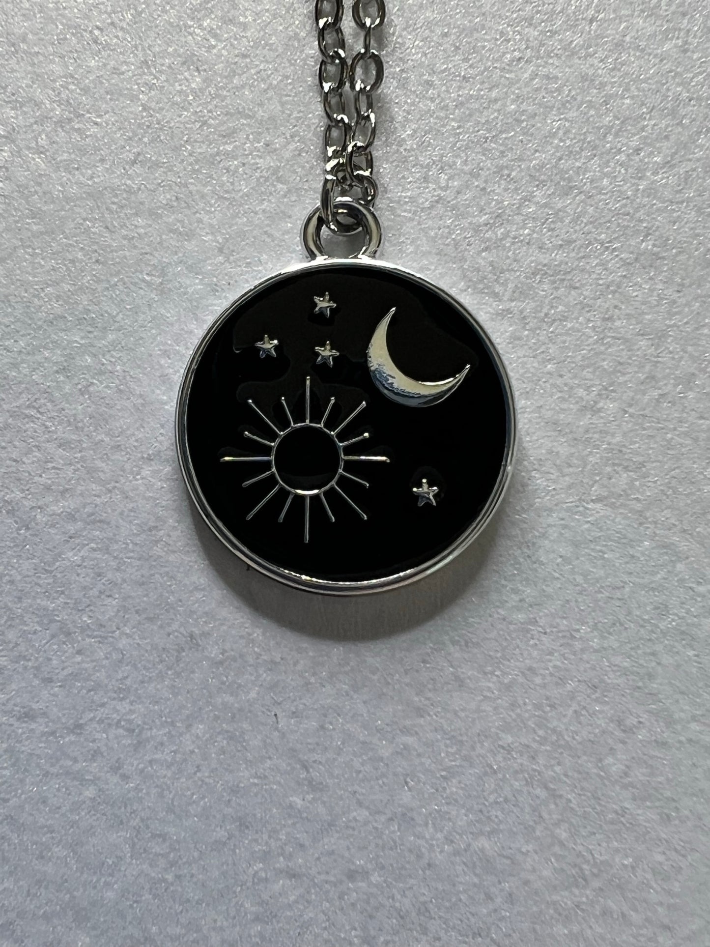 SUN & MOON PENDANT NECKLACE