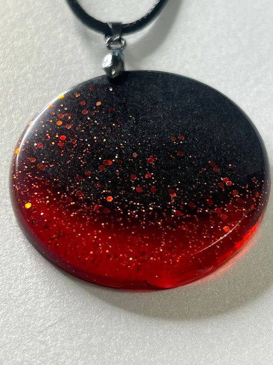RESIN PENDANT - 25
