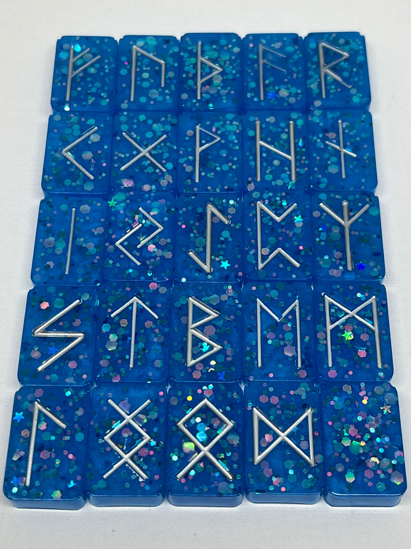 SET OF RUNES