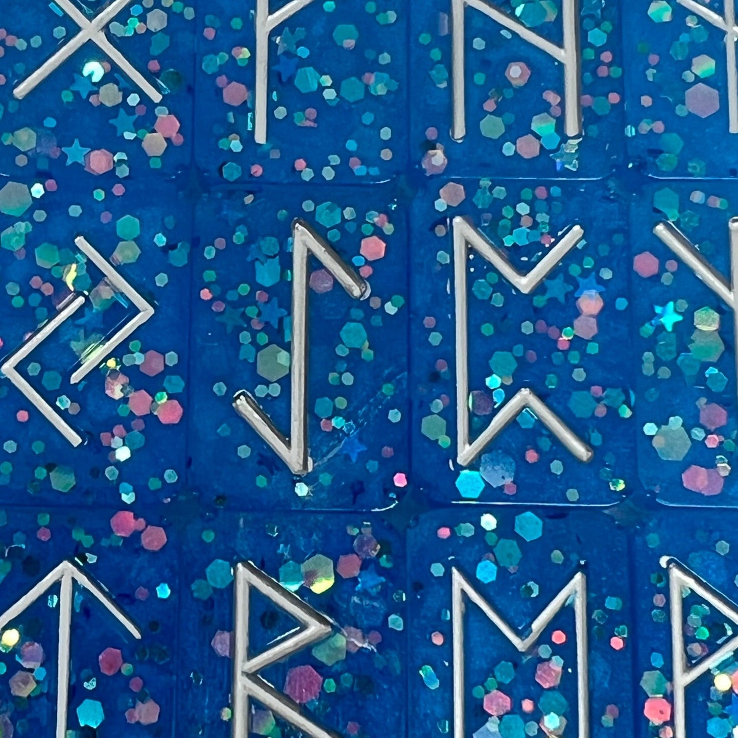SET OF RUNES