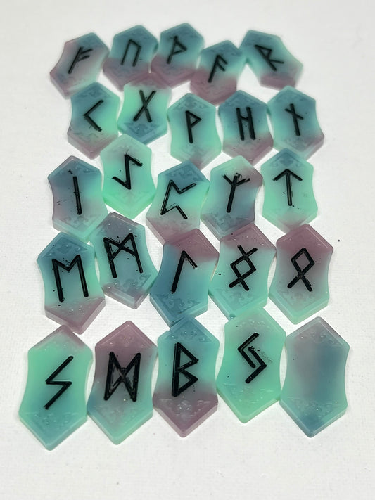 SET OF RUNES