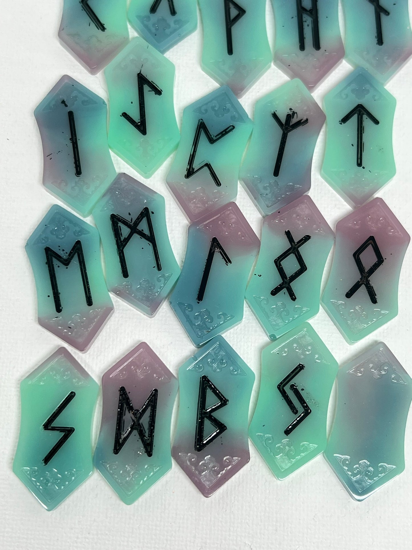 SET OF RUNES