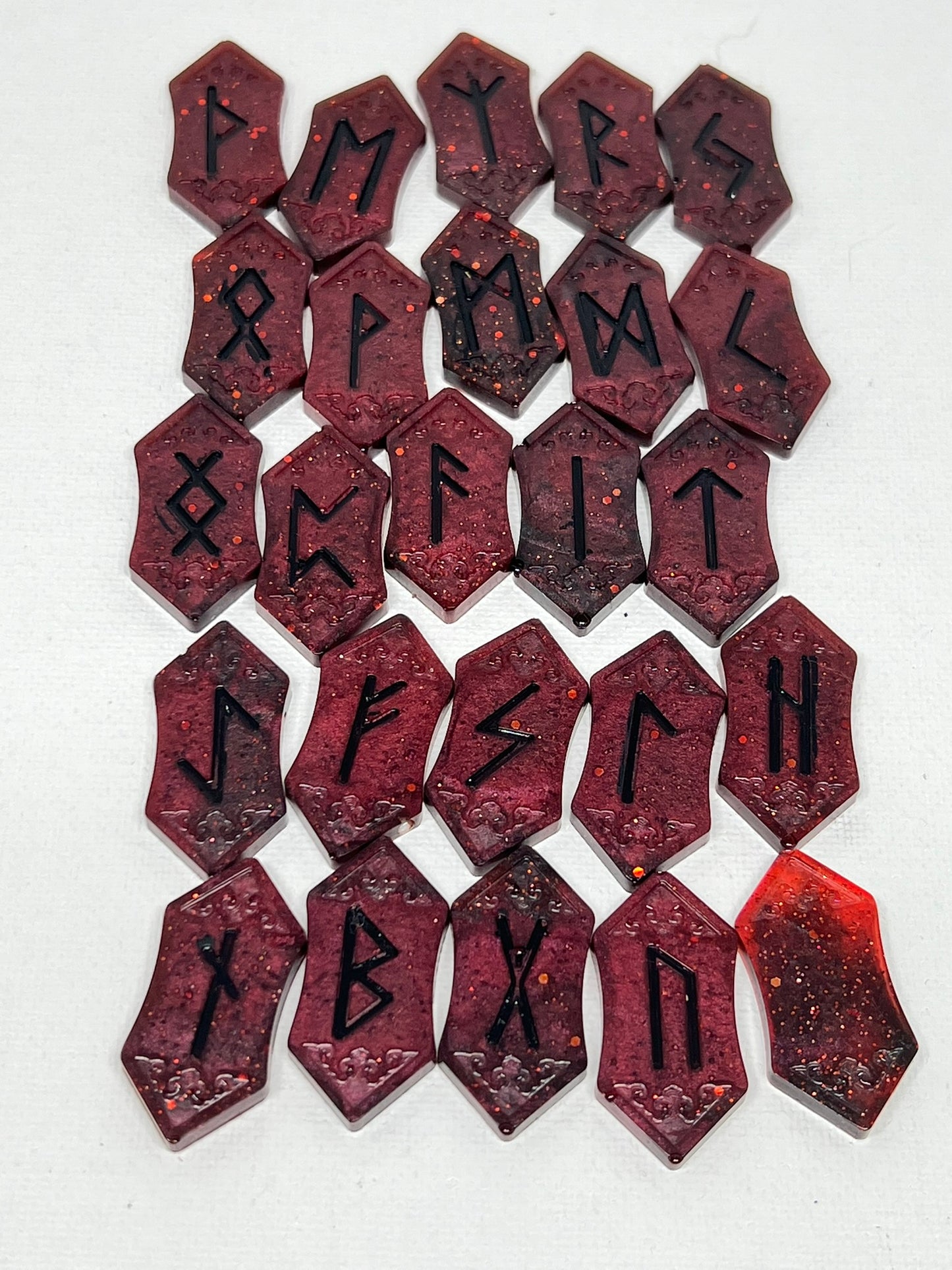 SET OF RUNES