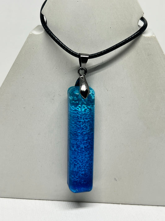 RESIN PENDANT - 91