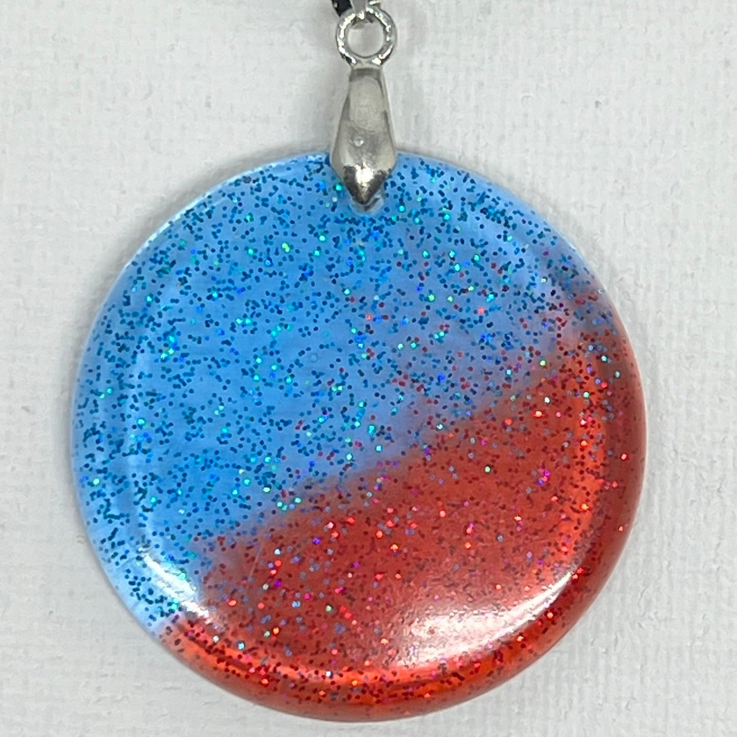 RESIN PENDANT - 89