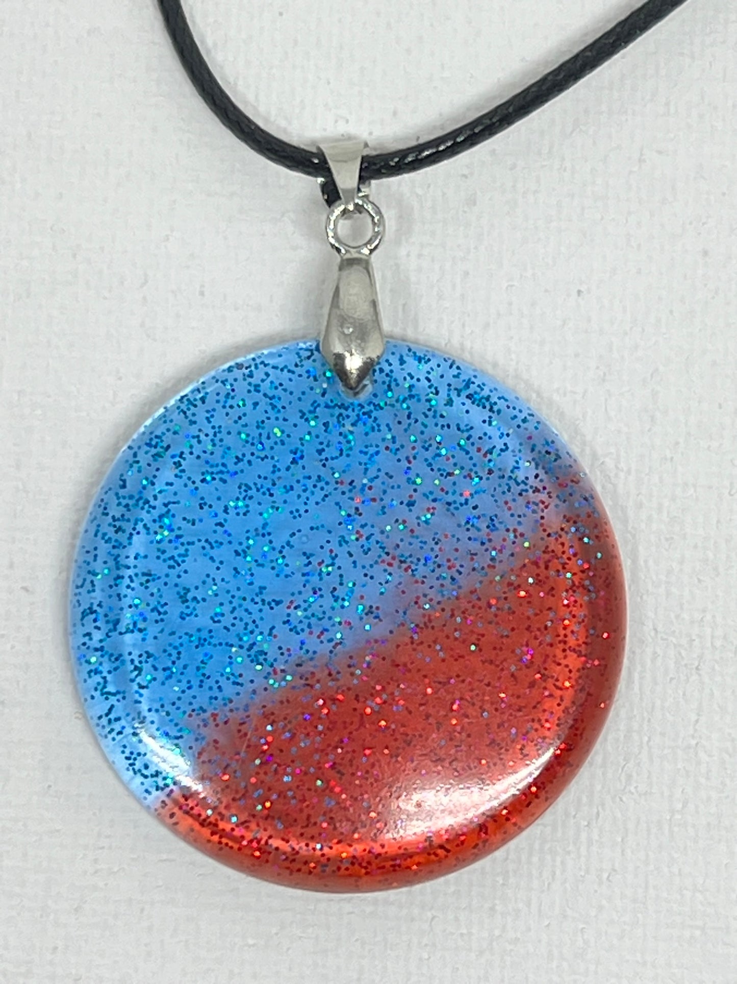 RESIN PENDANT - 89