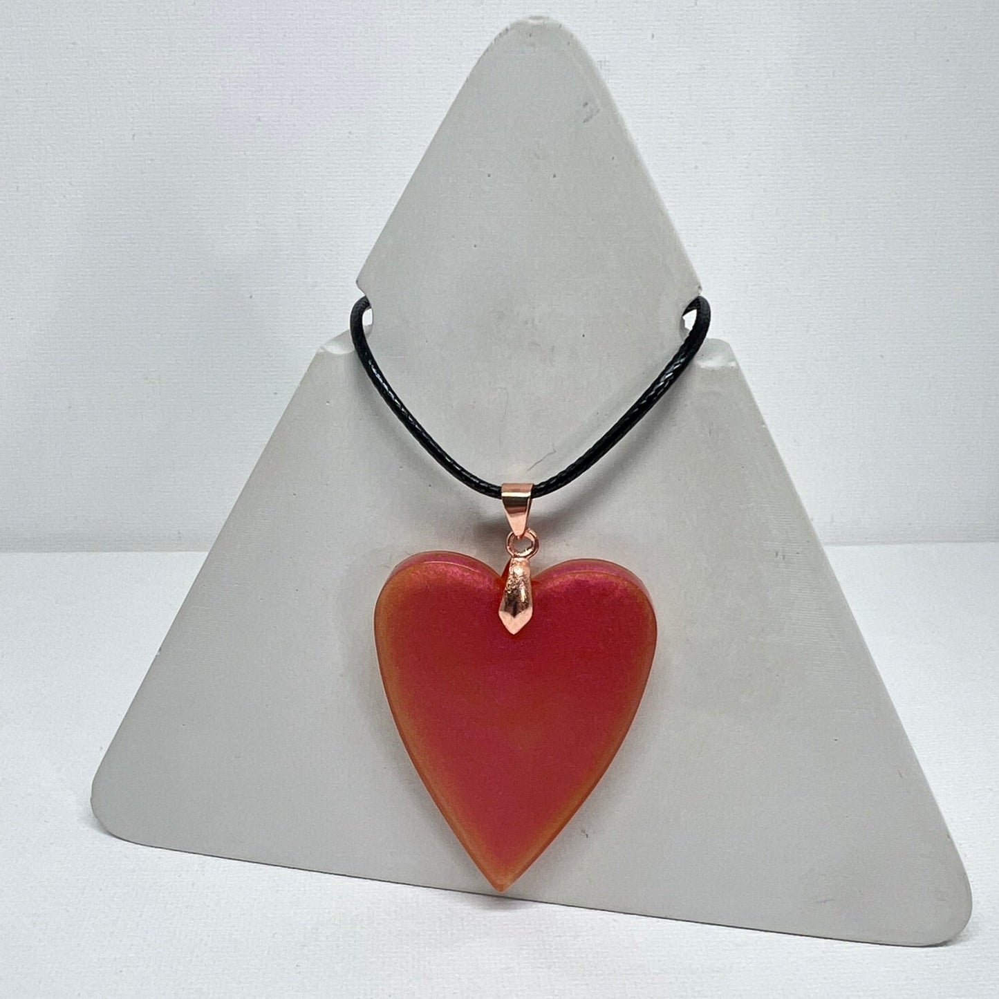 RESIN PENDANT - 104