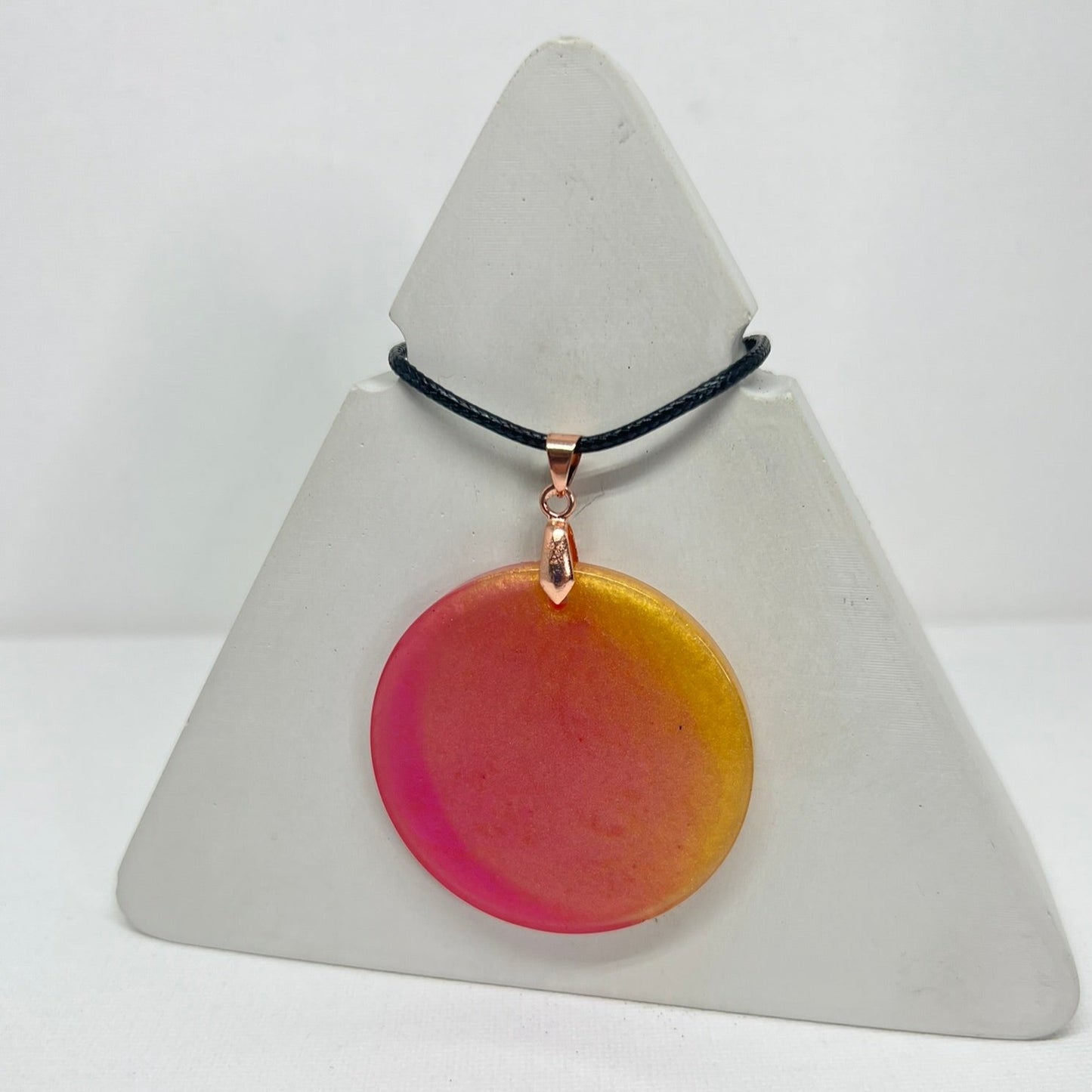 RESIN PENDANT - 108