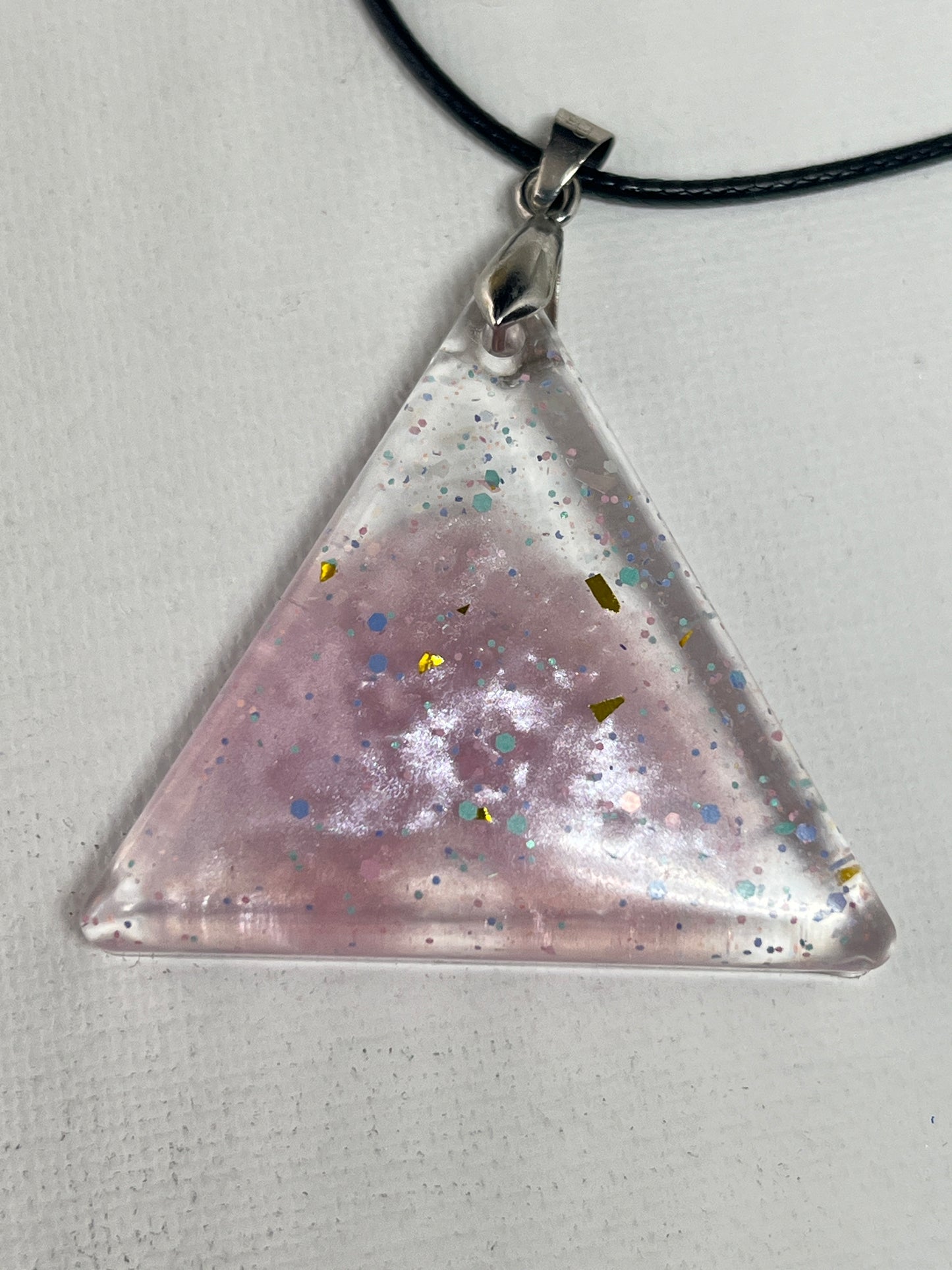 RESIN PENDANT - 179