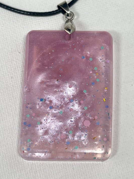 RESIN PENDANT - 177