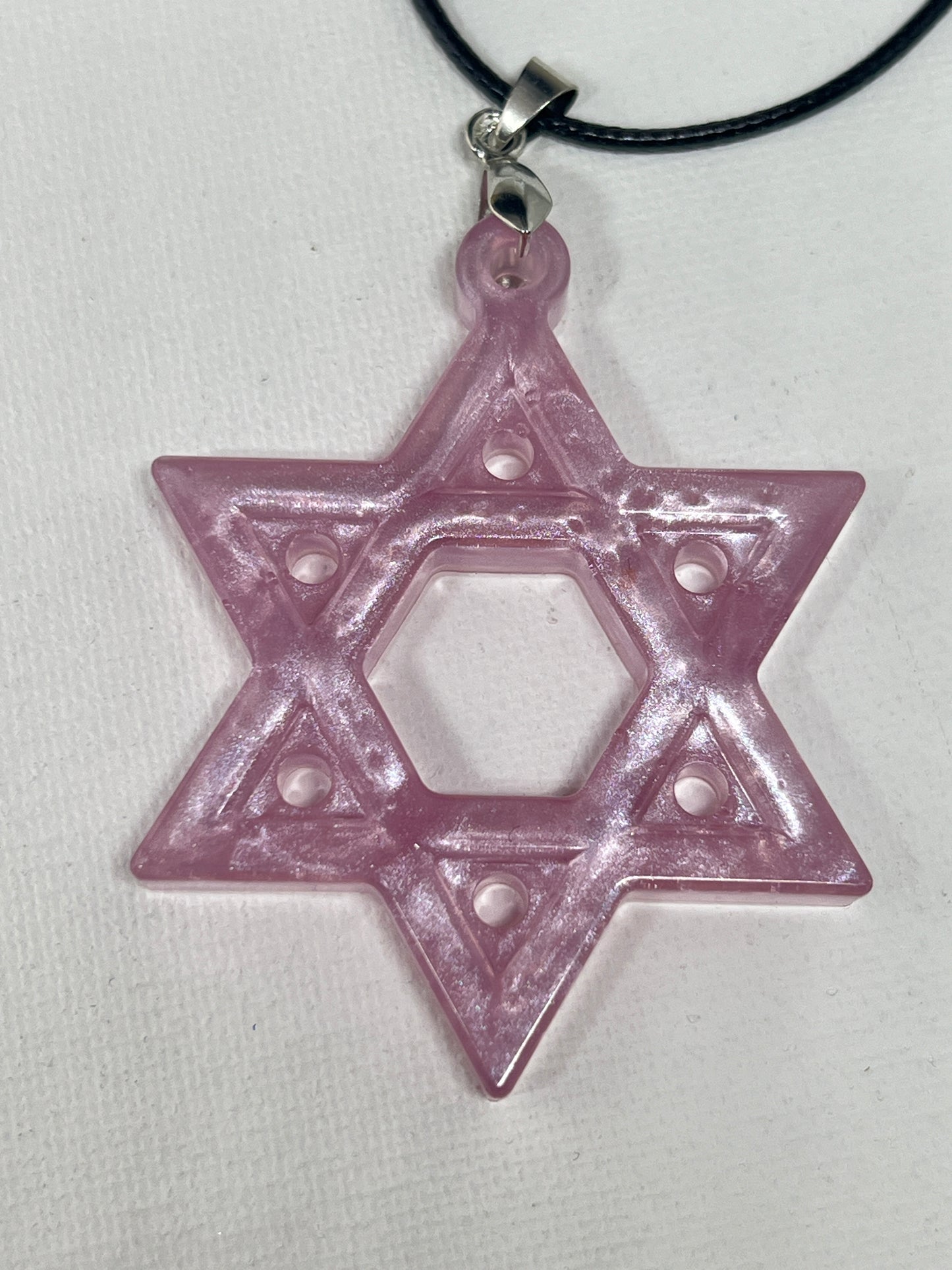 RESIN PENDANT - 174