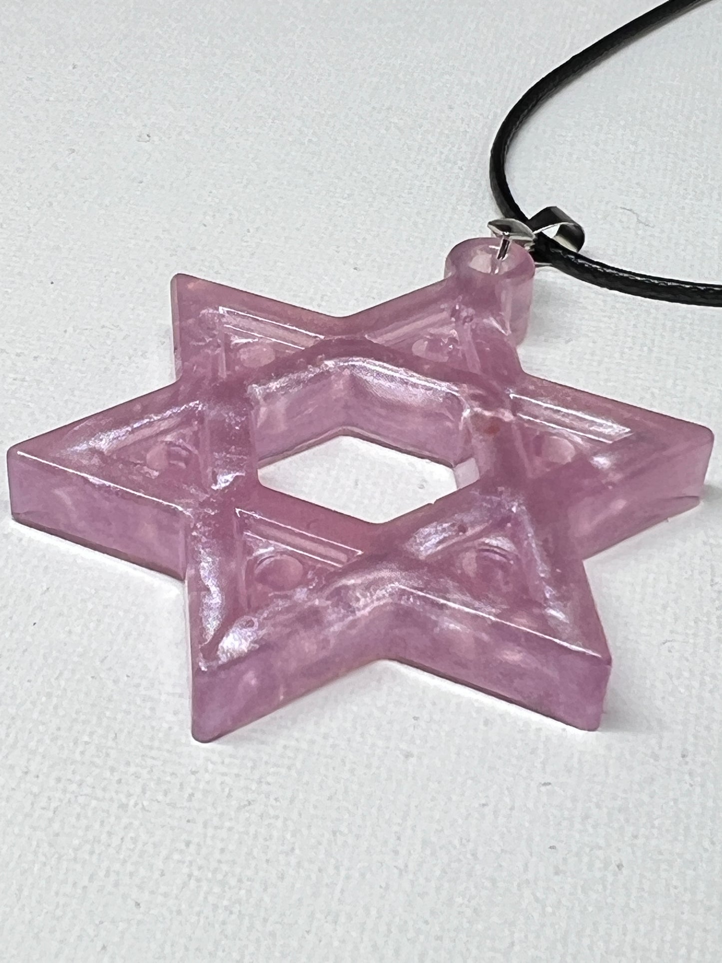 RESIN PENDANT - 174