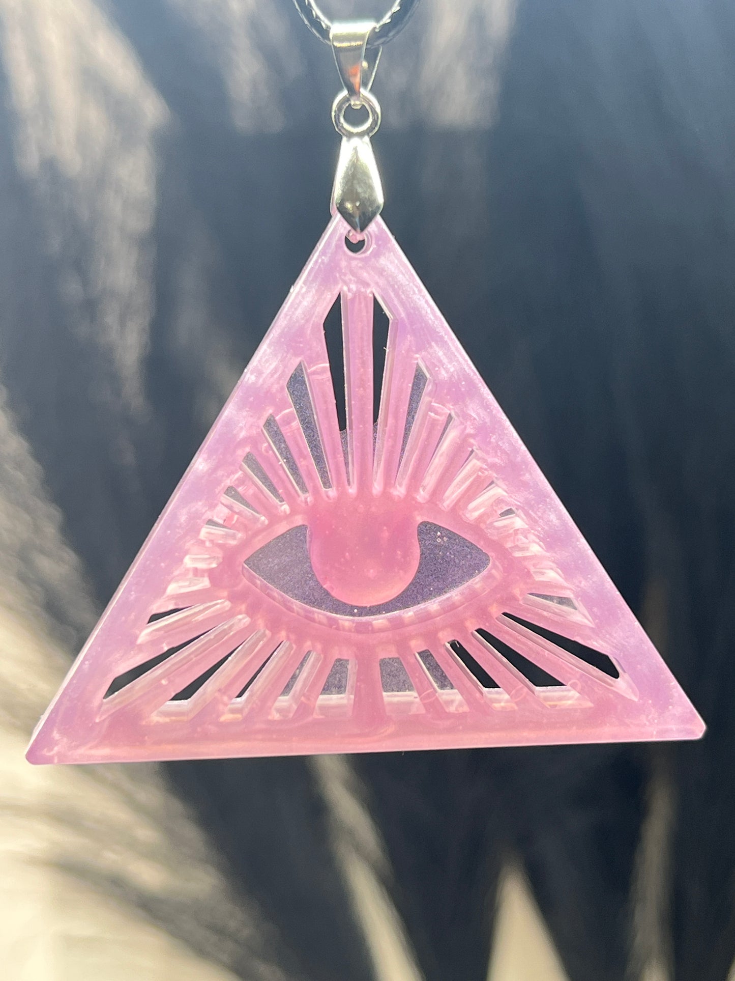 RESIN PENDANT - 170