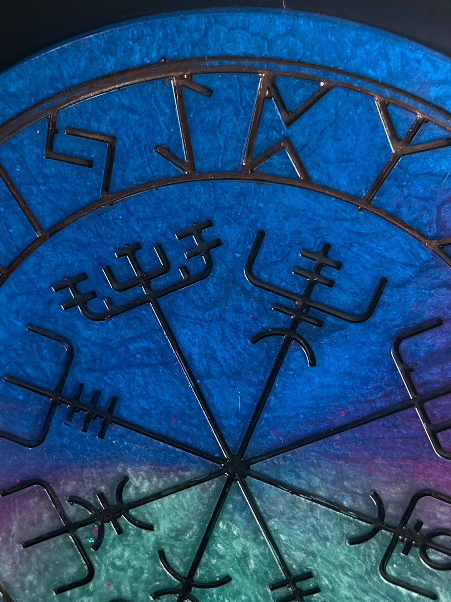 🌊Mystic Tides Runic Compass Wheel ✨ | Elder Futhark Ritual Altar Tool