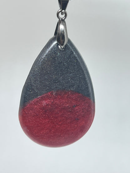 Midnight & Magma — Black & Crimson Resin Pendant