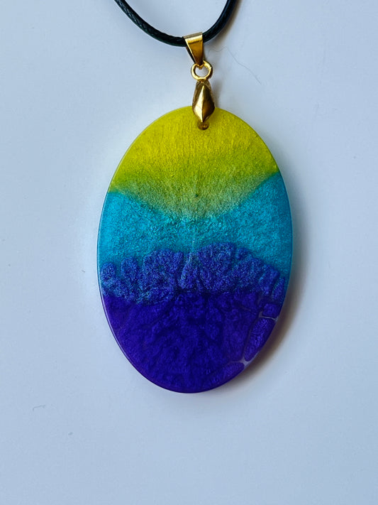 Solar Aurora — Yellow, Teal & Violet Resin Pendant