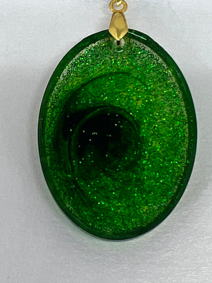 RESIN PENDANT - 37