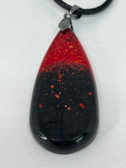 RESIN PENDANT - 49