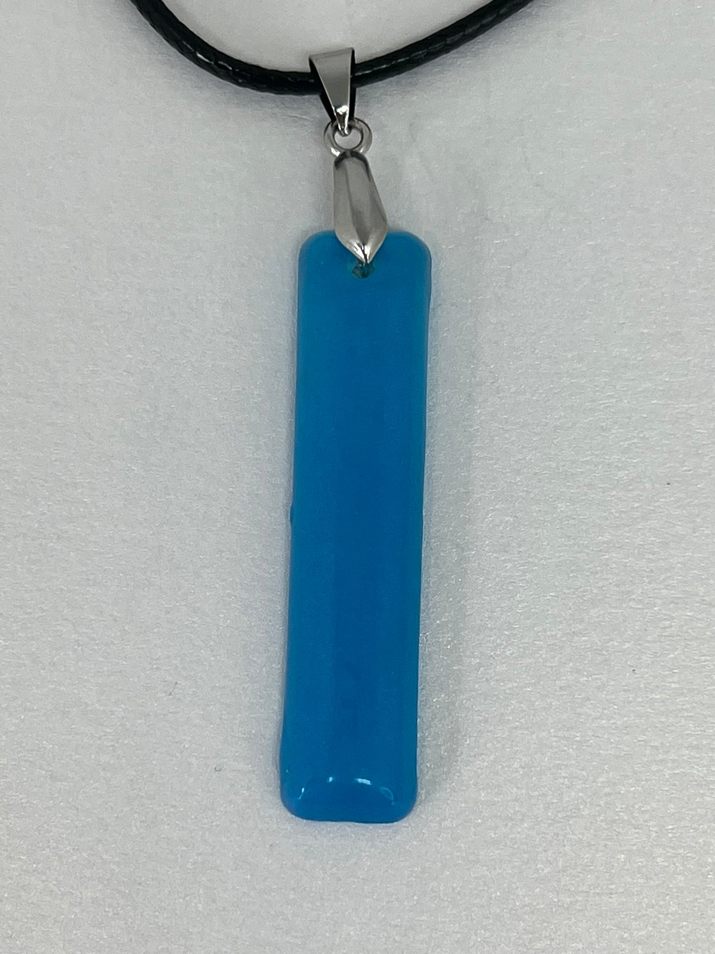 RESIN PENDANT - 12