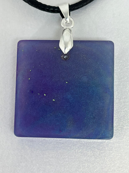 RESIN PENDANT - 5