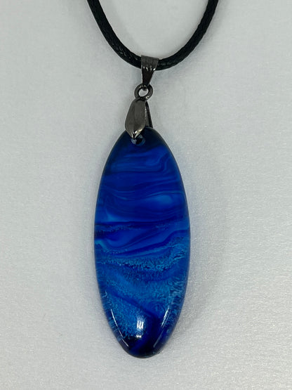 RESIN PENDANT - 9