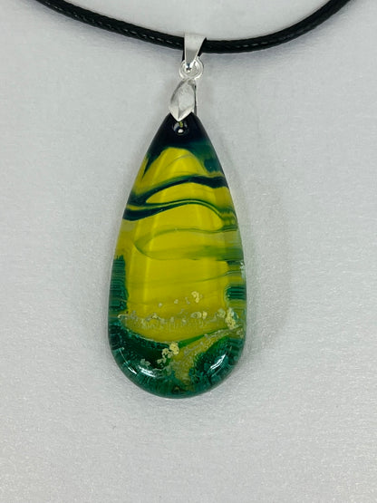 RESIN PENDANT - 10