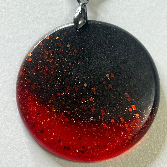 RESIN PENDANT - 25