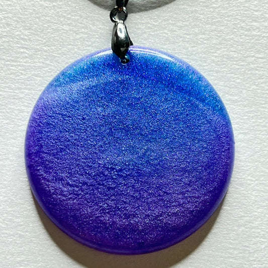 RESIN PENDANT - 52