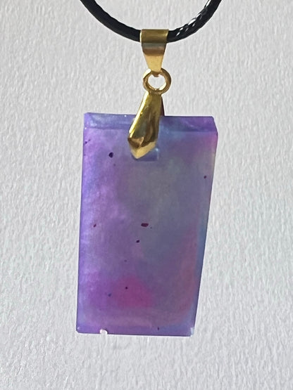 RESIN PENDANT - 53