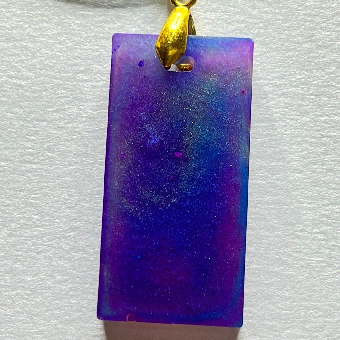 RESIN PENDANT - 53