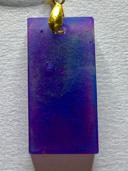 RESIN PENDANT - 53