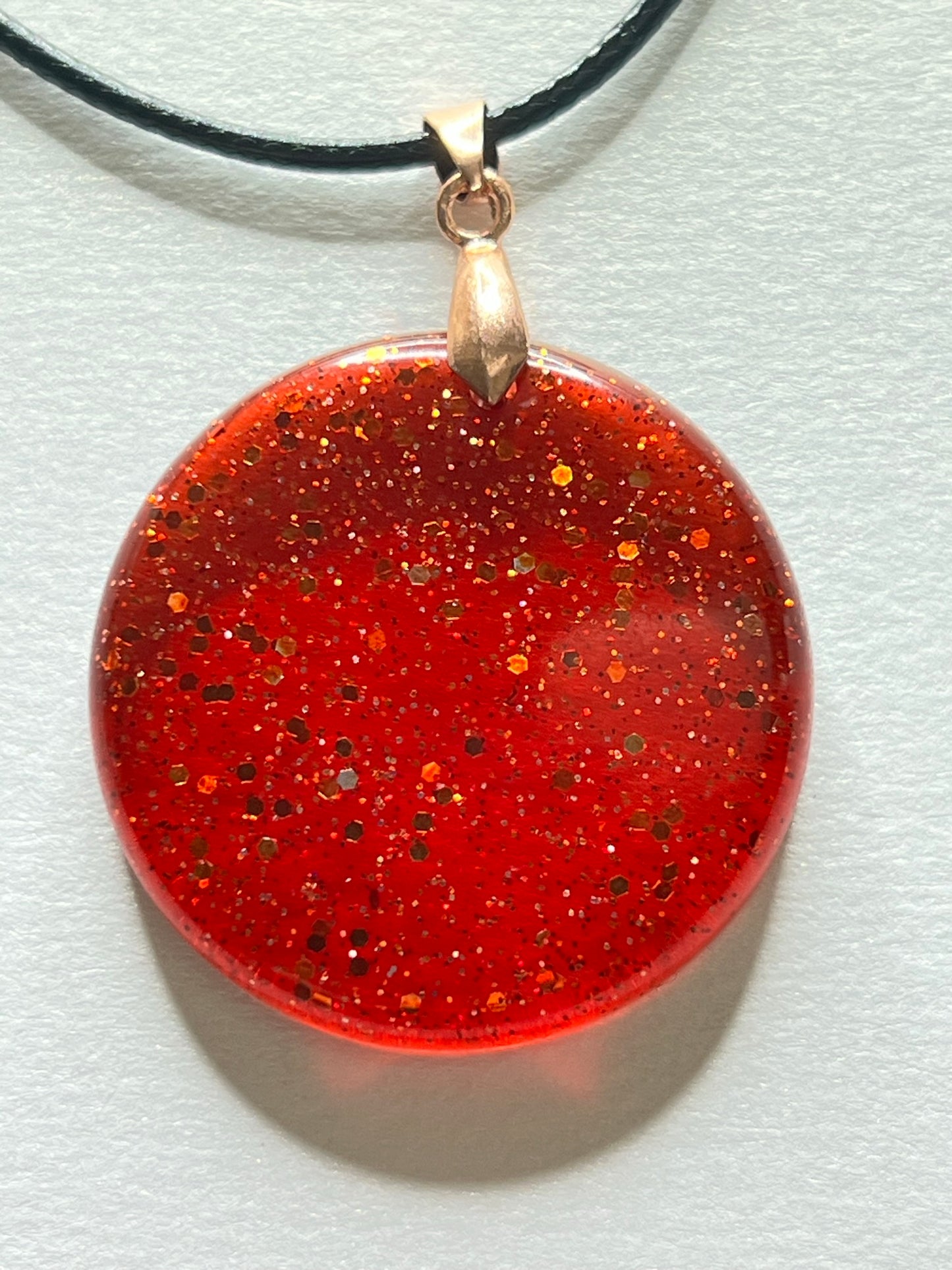 RESIN PENDANT - 45