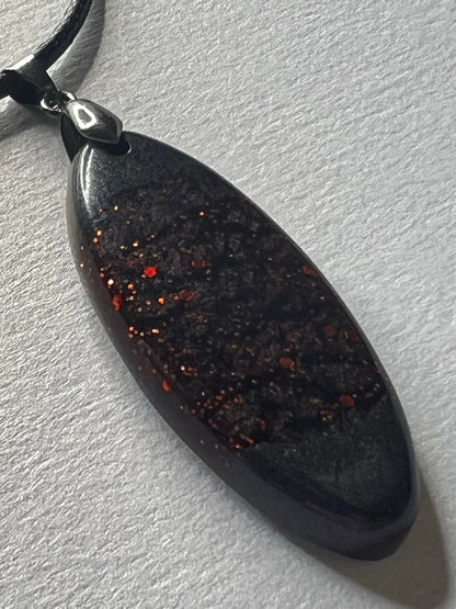 RESIN PENDANT - 47