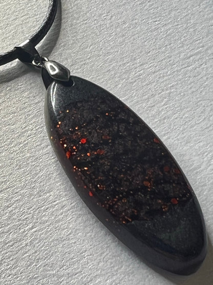 RESIN PENDANT - 47