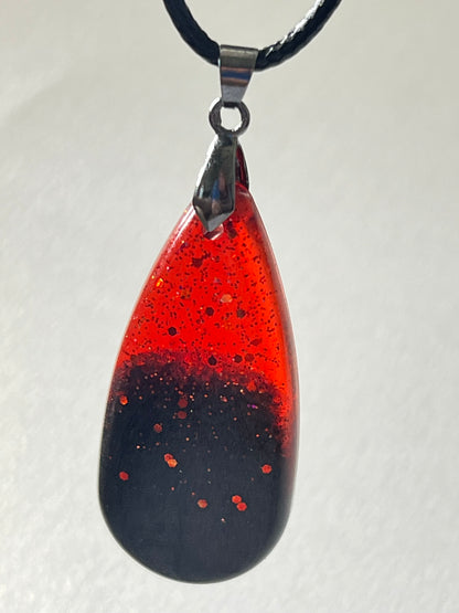 RESIN PENDANT - 49