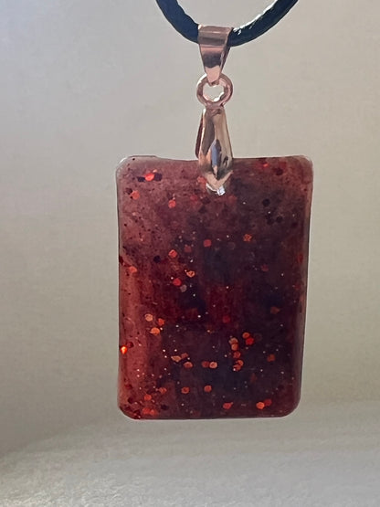 RESIN PENDANT - 44