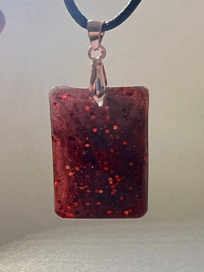 RESIN PENDANT - 44