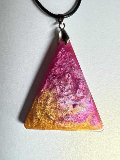 RESIN PENDANT - 64