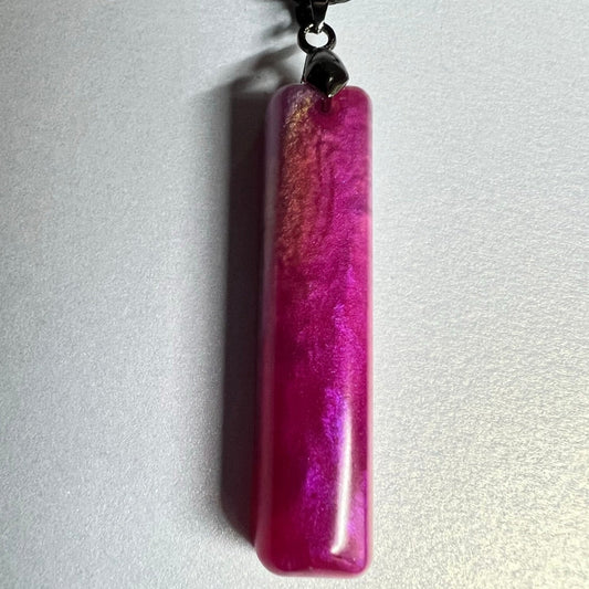 RESIN PENDANT - 66