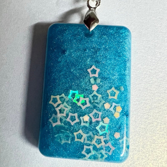 RESIN PENDANT - 70