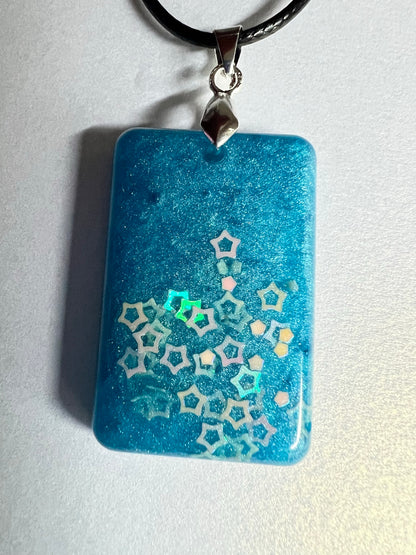 RESIN PENDANT - 70