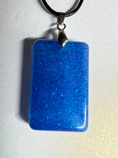 RESIN PENDANT - 74