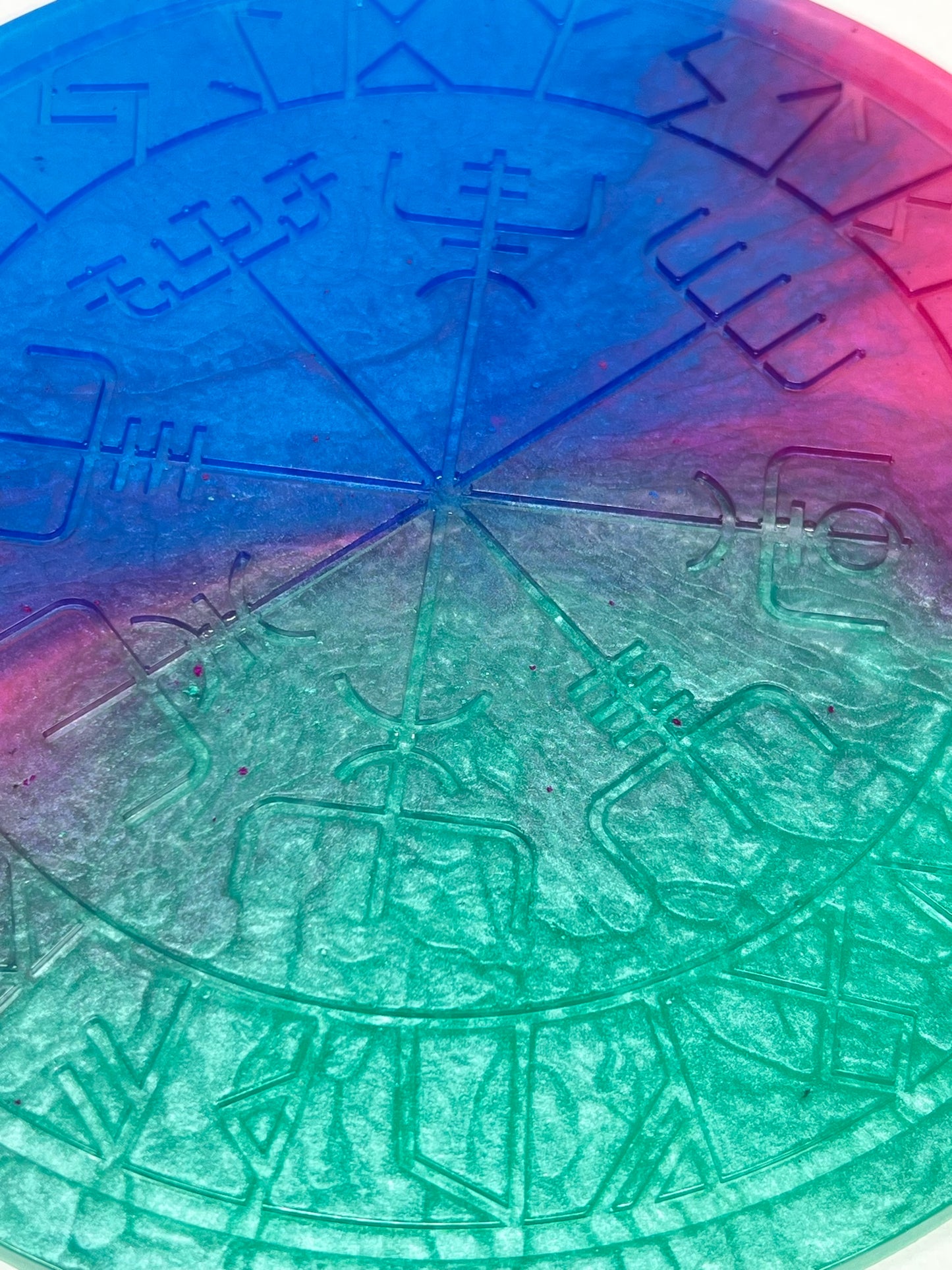 🌊Mystic Tides Runic Compass Wheel ✨ | Elder Futhark Ritual Altar Tool